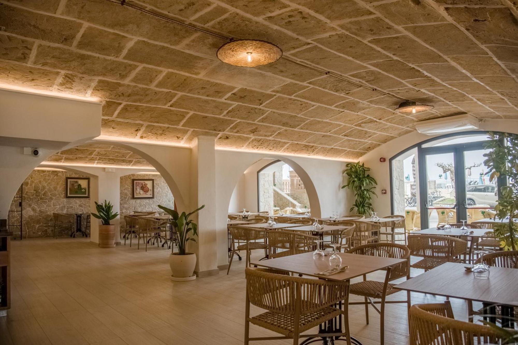 Hotel More Алькудія Екстер'єр фото